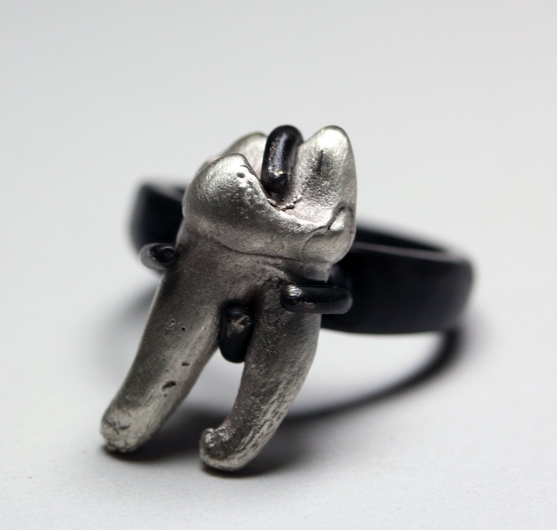 bear tooth engagement ring. sterling version.