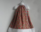 Kids Dress. Christmas Dress. Red and Green Dress. Snowflake Dress. Winter Dress. Toddler Girl Pillowcase Dresses. Eco kids. Eco Fashion