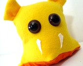Fang Yellow Ghost Monster - Plush Monster Alien