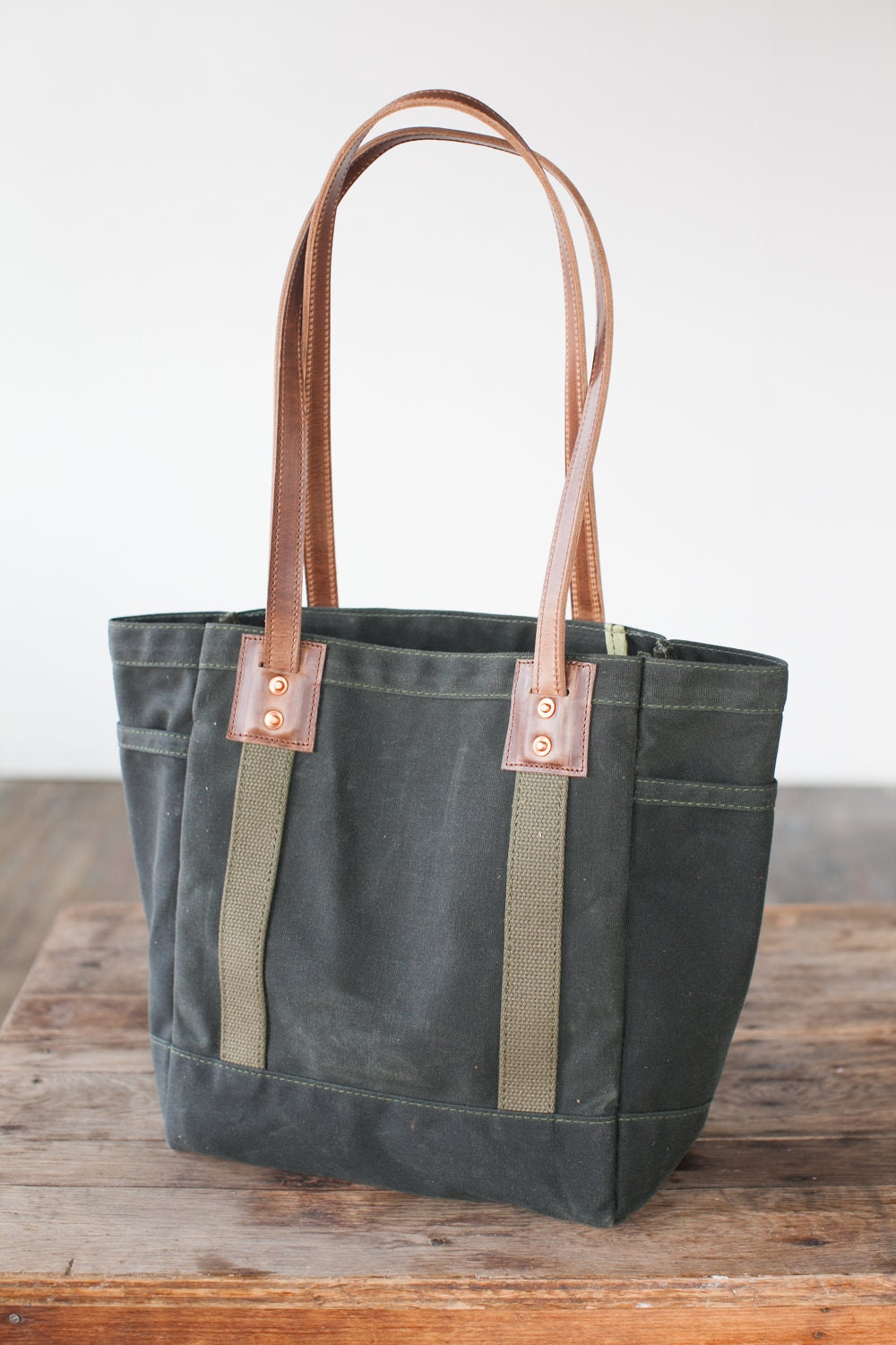 No. 115 Carry Tote in Spruce Waxed Canvas & Brown Horween Leather