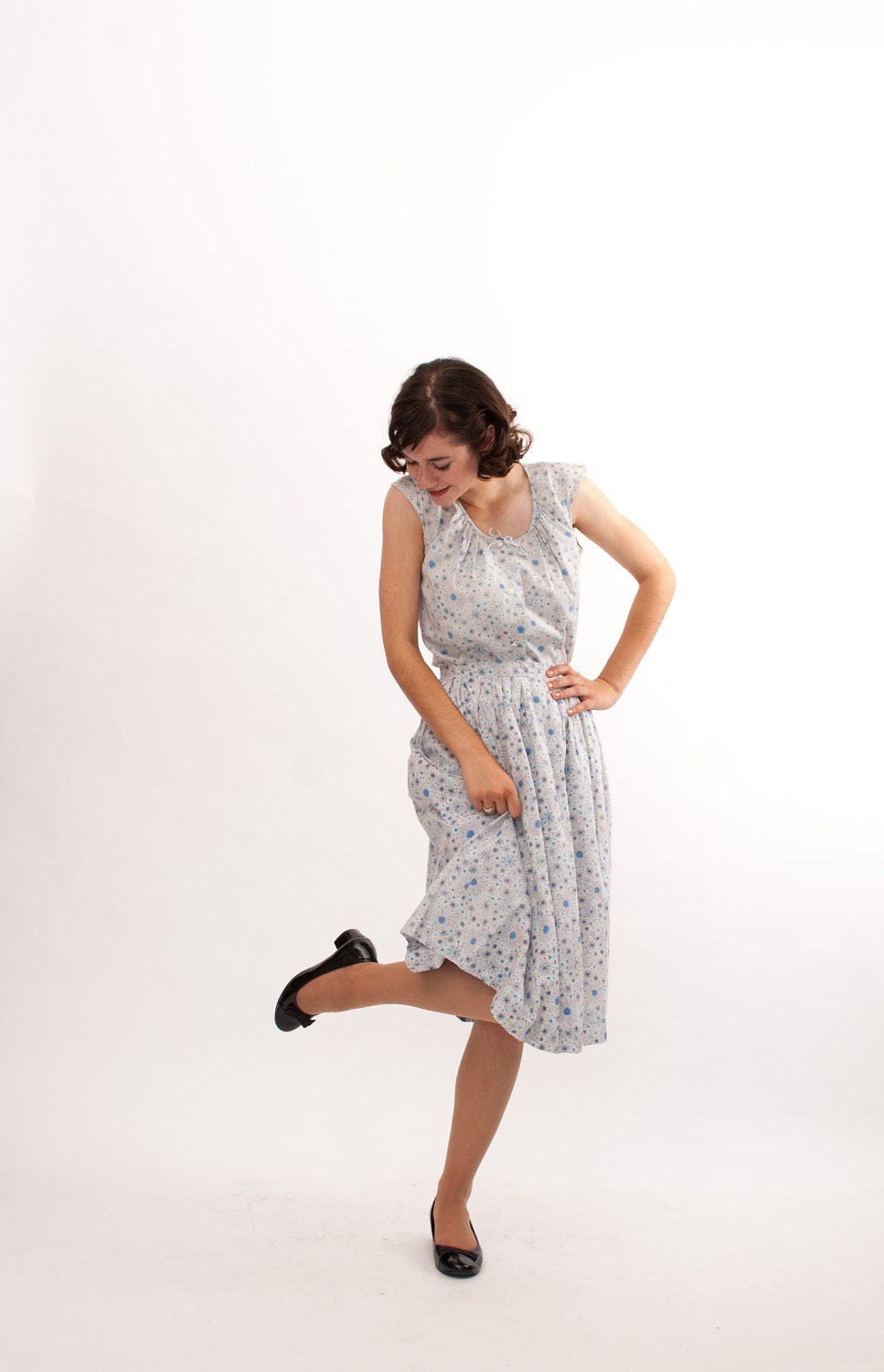 Vintage 1960s Dress - 60s Cotton Dress - Blue Atomic Novelty Print