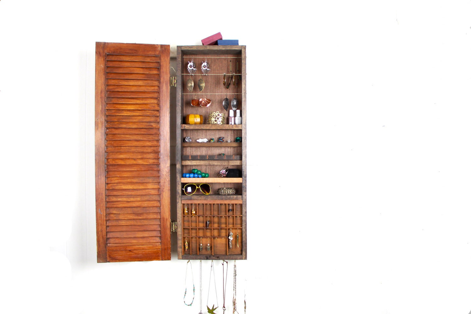 Rustic Jewelry Storage for earrings, necklaces, bracelets, and everything else shabby chic... handmade by tangleandfold