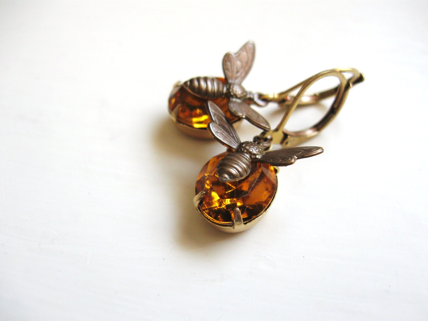 Bee Earrings - golden topaz crystal Swarovski rhinestone in brass -  vintage jewelry - honey bee