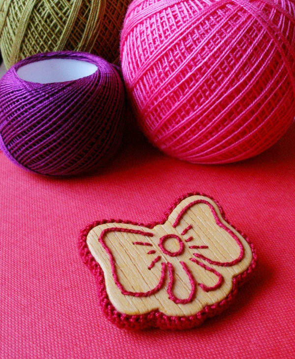 Wooden Embroidered Brooch - MY RED BOW - Hand Embroidery Brooch