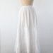 Victorian Skirt / Vintage White Petticoat / Waist 26