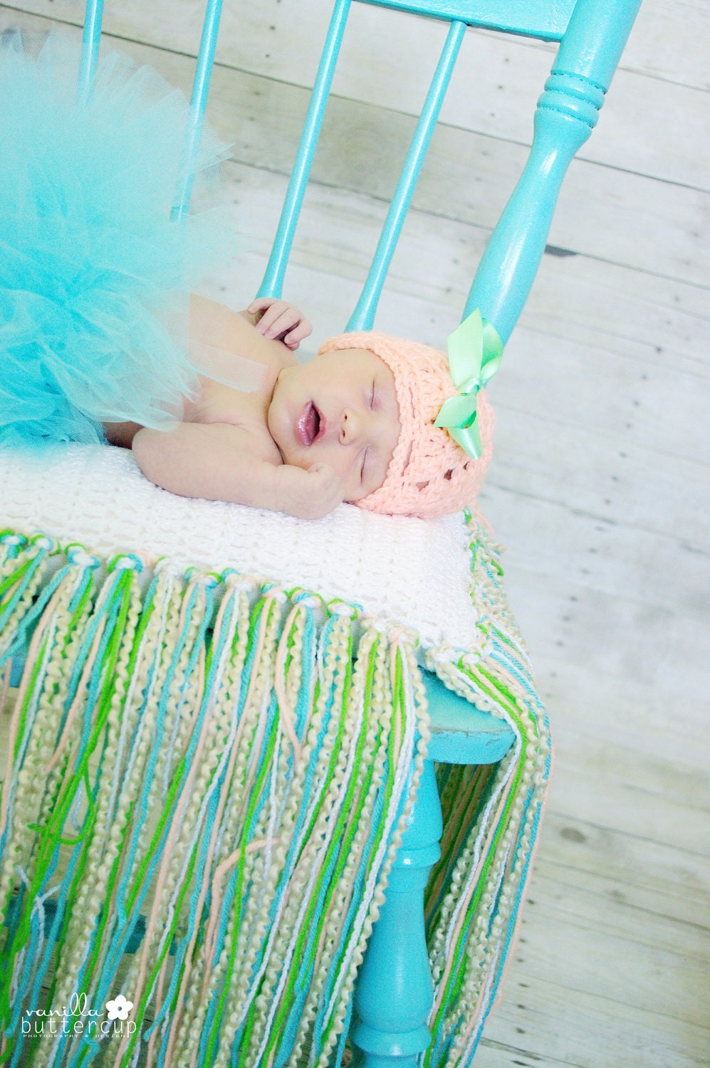 Newborn Baby 0-3 Months Photography Prop Set for Professional Photographers, Baby Shower Gift, or New Mommies, 1st Photos