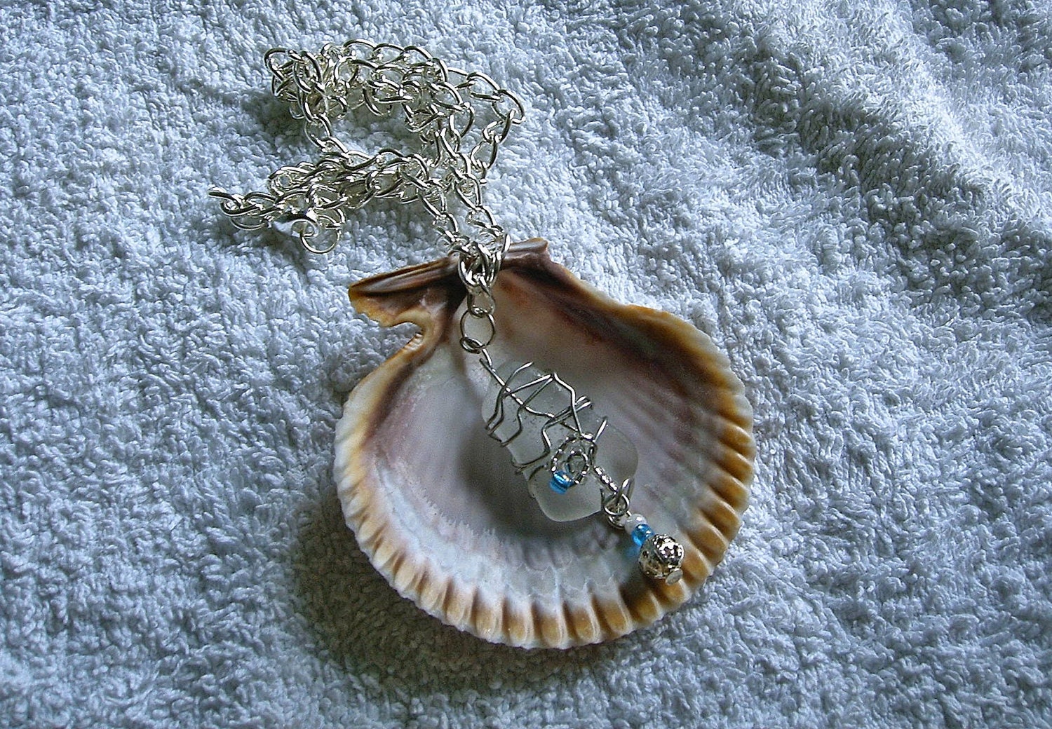 Sea glass necklace. Beach glass necklace. Sea glass jewelry.