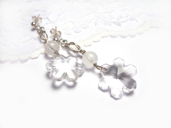 Snowflake Silver Earrings - Dangle Stud Long - Snow white Swarovski Crystal - Winter Wedding Bride or Bridesmaid Earrings - Opalescent