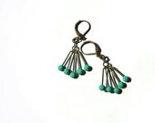 Vintage Earrings, Faceted Rhinestone, Art Deco Green Earrings