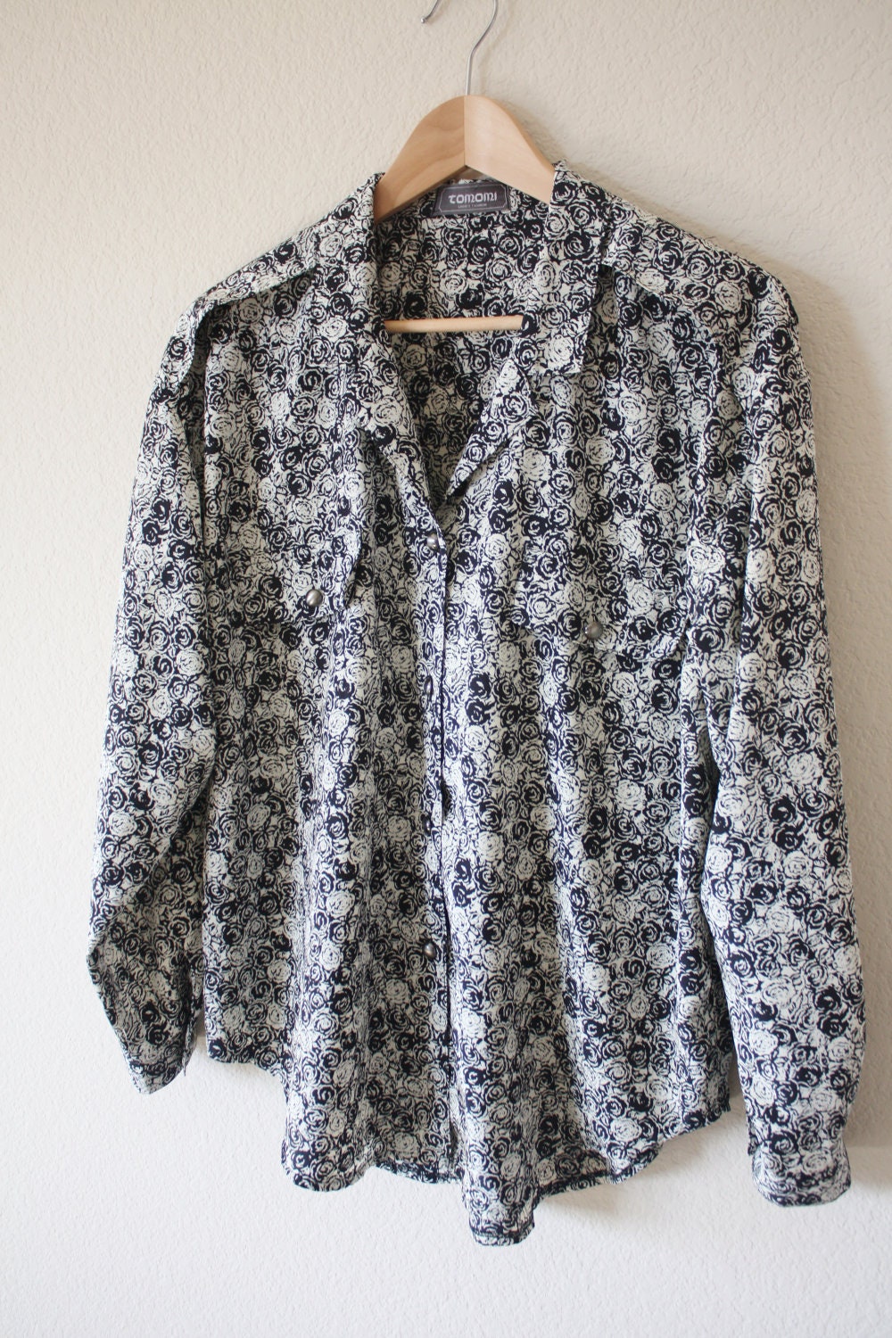 Vintage 1980's Gunmetal Romantic Rose Print Black n Off White Button Down Blouse