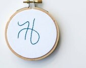 Customized  monogram embroidery hoop / blue fresh script writing / 3 inch size / gift tag / home decor
