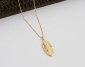 Gold Feather Charm Necklace Dainty Chain Simple Elegant Everyday Jewelry