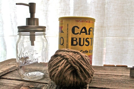Country Kitchen Mason Jar Soap Dispenser (16oz) Natural "Teresa" style