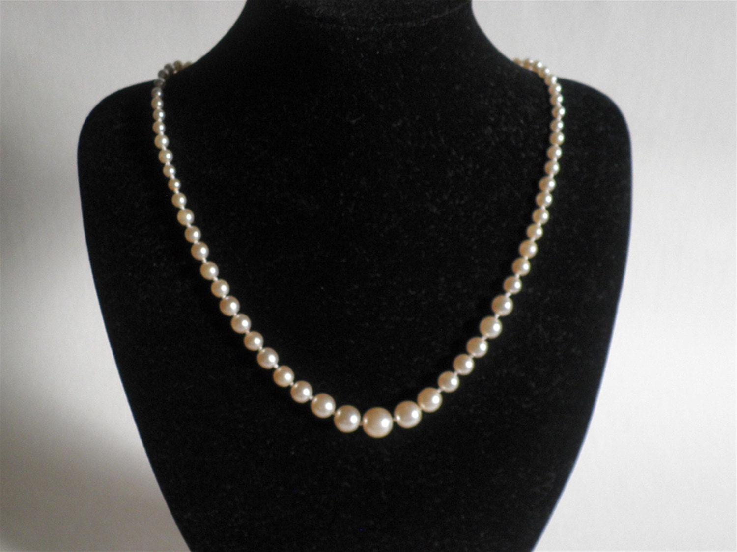 Ivory Pearl Necklace