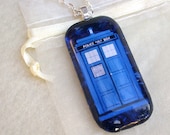 Doctor Who Tardis, Glass Tile necklace, Glass Tile necklace. 24" Silver plated Chain. Photo Art