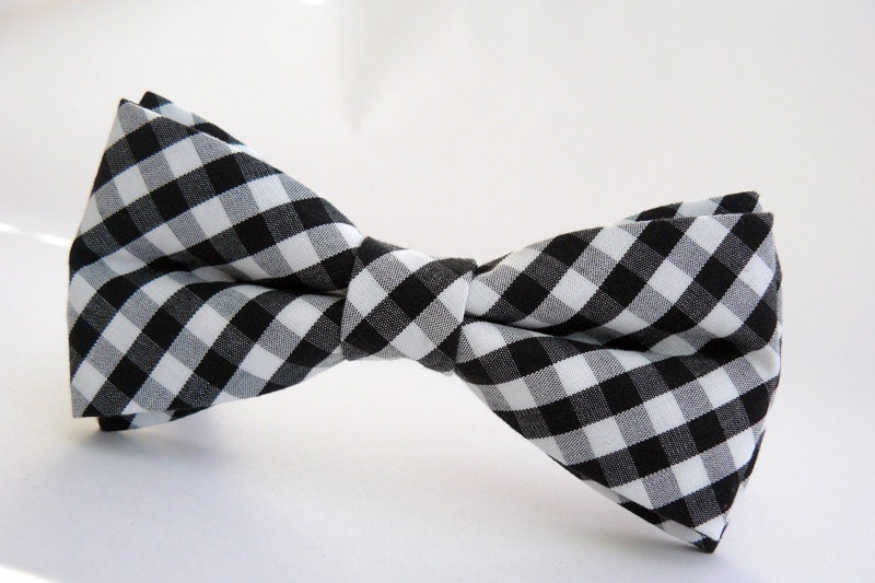 Classic black and white bow tie for men by Bartek Design - BartekDesign