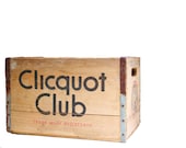 Cliquot Club Wood Crate Box (small) (cir. 1920s) - Turul