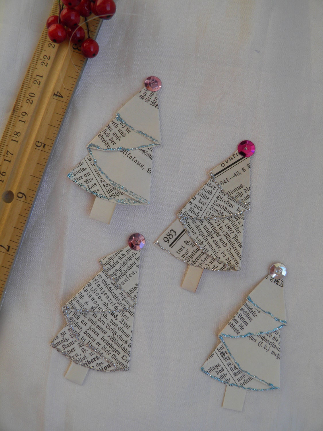 Pastel Favors Tree Ornament Holiday Envelope Stuffer - Set of 4