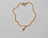Gold leaf bracelet - tiny gold filled leaf charm bracelet on gold filled chain - modern everyday jewelry - Charlize