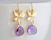 Orchid and Lilac yellow gold earrings