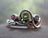 unique mother's ring. sterling silver with natural peridot, pink tourmaline, iolite . (( Wild Garden Mother's Ring )) . READY TO SHIP sz 8