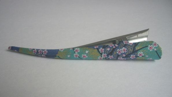 Large hair clip - blue (Japanese print)