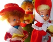 Vintage Christmas Carolers Weird Creepy Steampunk Family Rotating Music Box in Original Brite Star Box - Originally 35.00 Now 17.00