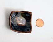 Ceramic Pottery Porcelain tea bag holder .