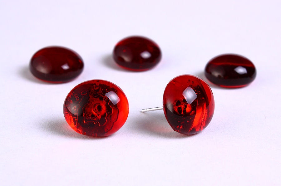 Handmade ruby red glass stud earrings (513) - Flat rate shipping