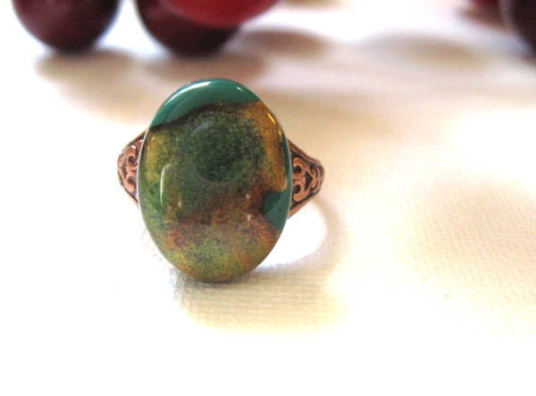 Marbled Green and Gold Adjustable Ring