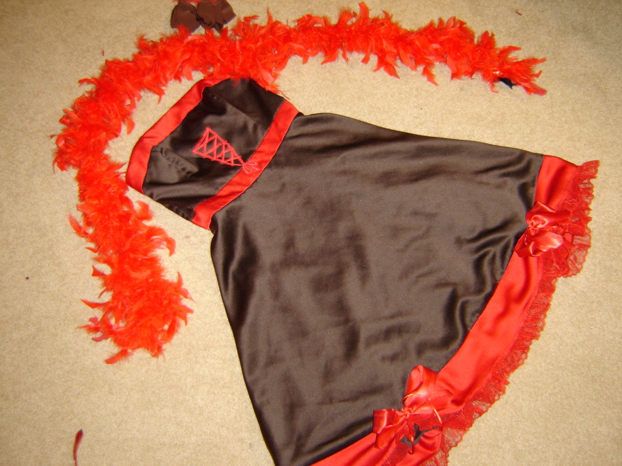 COSTUME Victorian cancan old west saloon dance hall showgirl brown red dress womens 9 10 Halloween