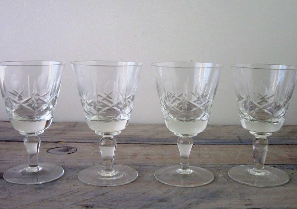 Vintage Stemmed Cocktial Glasses Set of Four