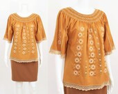Cotton Embroidered Eyelet Peasant Blouse / Exquisite Details / S / M / L