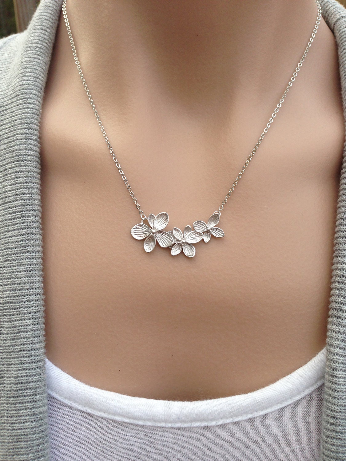 Sale - Silver Flower Trio Necklace - gift,  wife, mother, sister, bridesmaid, friend, wedding, graduation, romantic