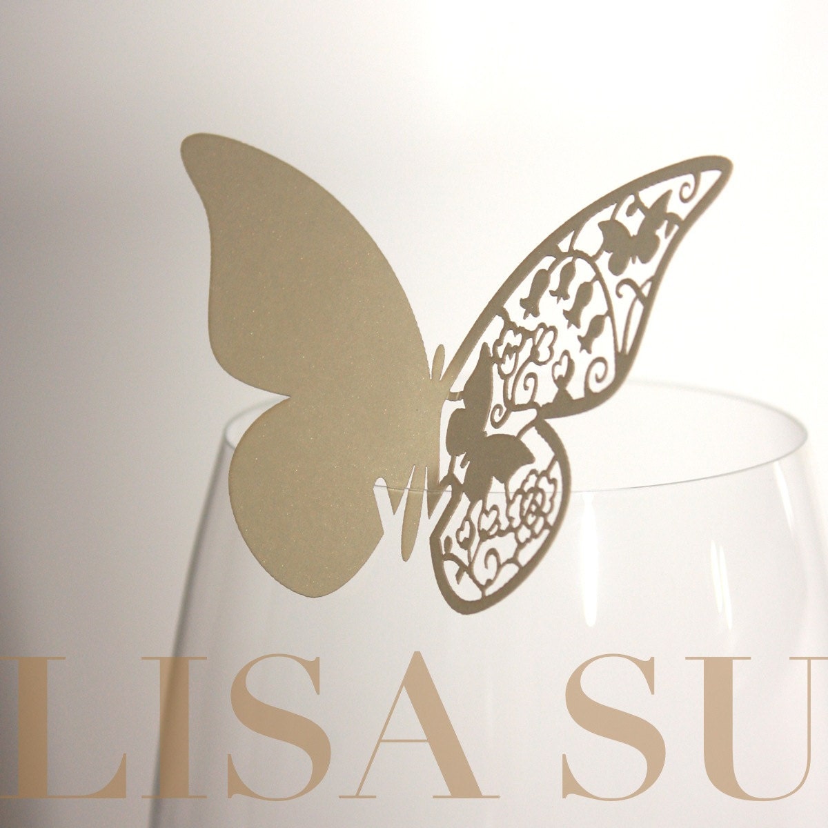 20 Butterfly Paper Place Card / Escort Card / Wine Glass Card Paper for Wedding Party