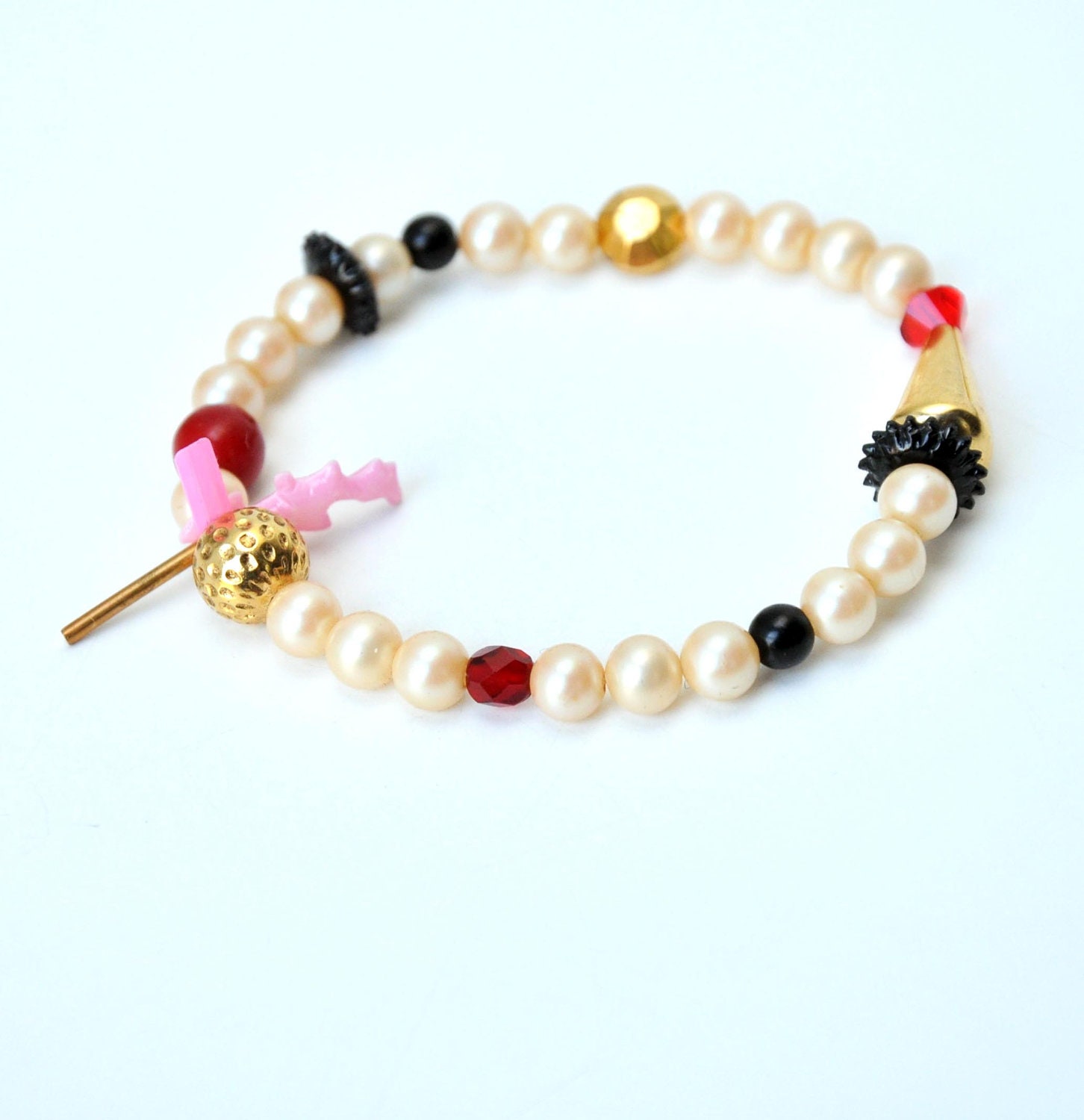 Faux pearl beaded bracelet