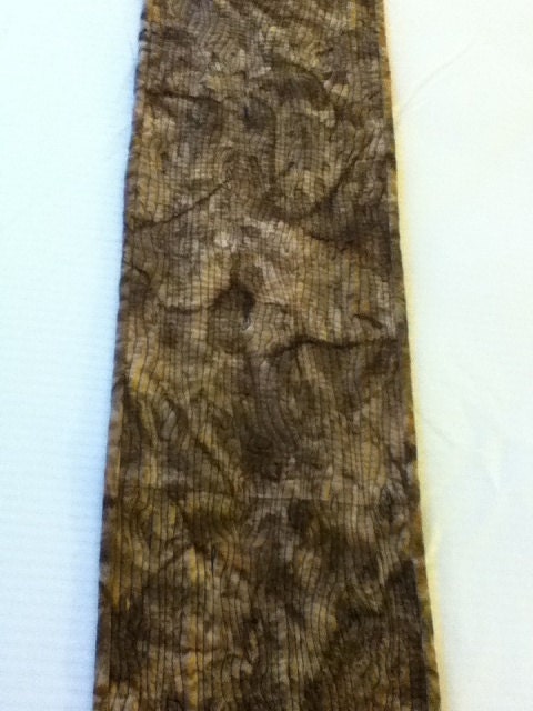 fabric wood : table or bed runner