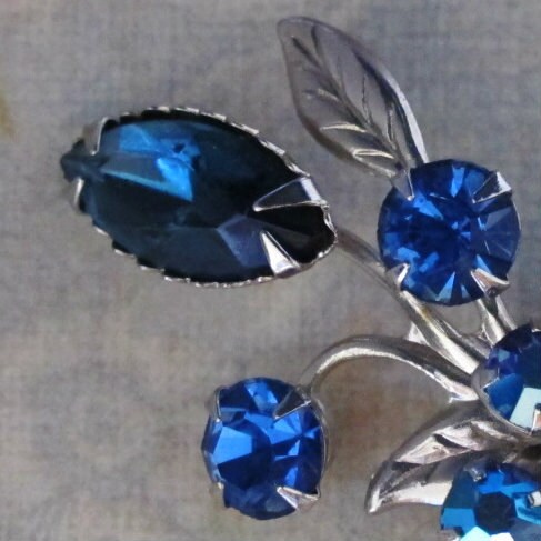 Vintage Blue Earrings ... Beautiful Sparkling Rhinestones