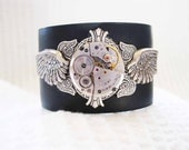 Black Leather Unisex Motorcycle Winged Steampunk Wristband