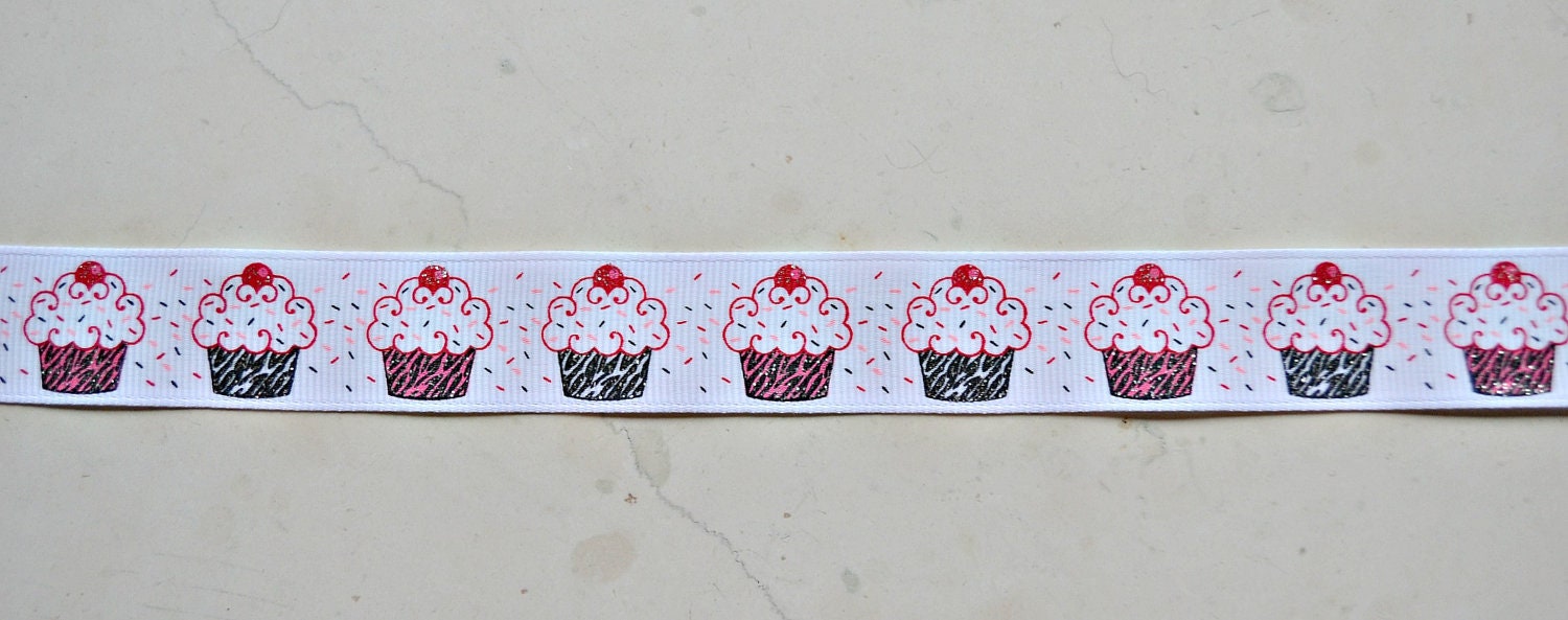 Cupcakes with glitter sprinkles on white 7/8 inch grosgrain ribbon Valentines day Il_170x135