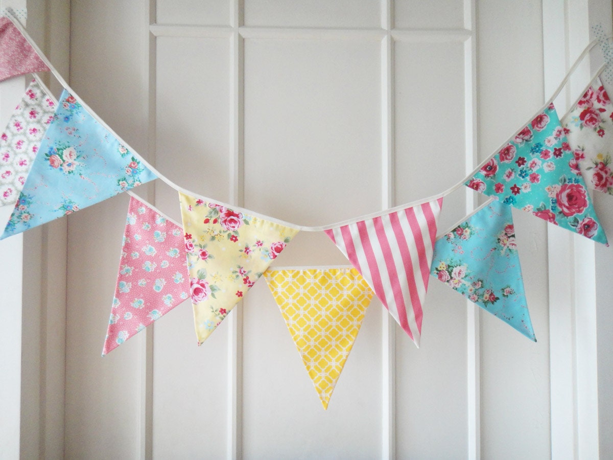 Shabby Chic Fabric Banners, Bunting, Garland, Wedding Bunting, Pennants, Flags - 3 yards (5th version)