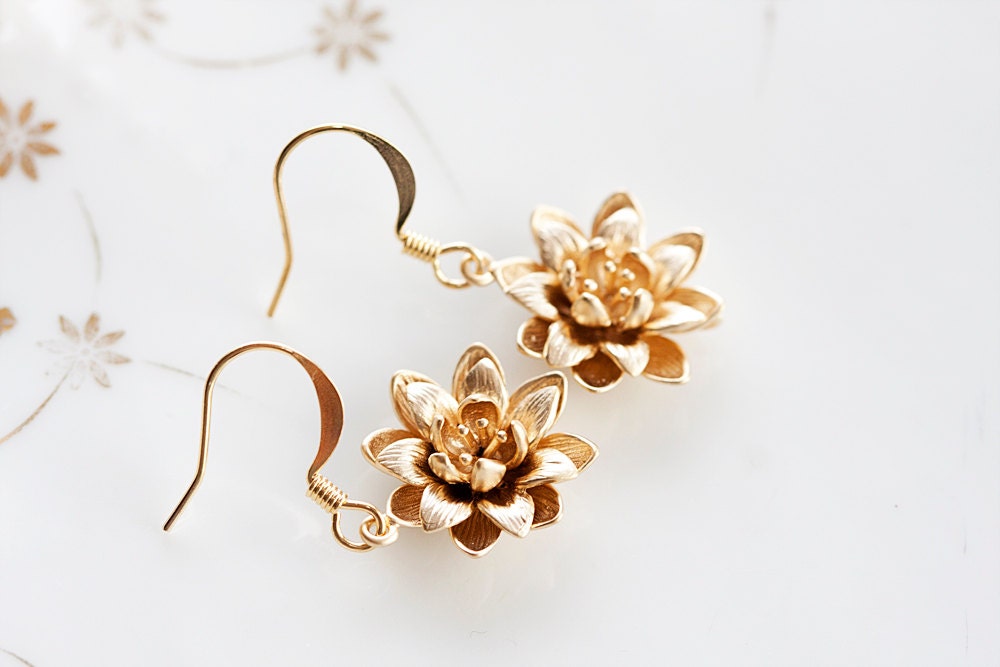 Flower Dangle Earrings Floral Charm Blossom Jewelry Gold Flower Earrings Bloom Flower Jewelry - E203