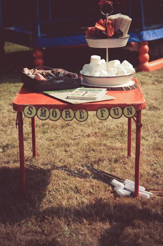 Vintage Camping (Happy Trails) - Custom Printable Mini Banner (3inch circles) - Camping party Il_570xn