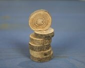 6 wood buttons, small buttons, 2cm 6/8" wide, natural wood, woodwork, handmade buttons