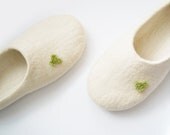 Felted women slippers ROSES