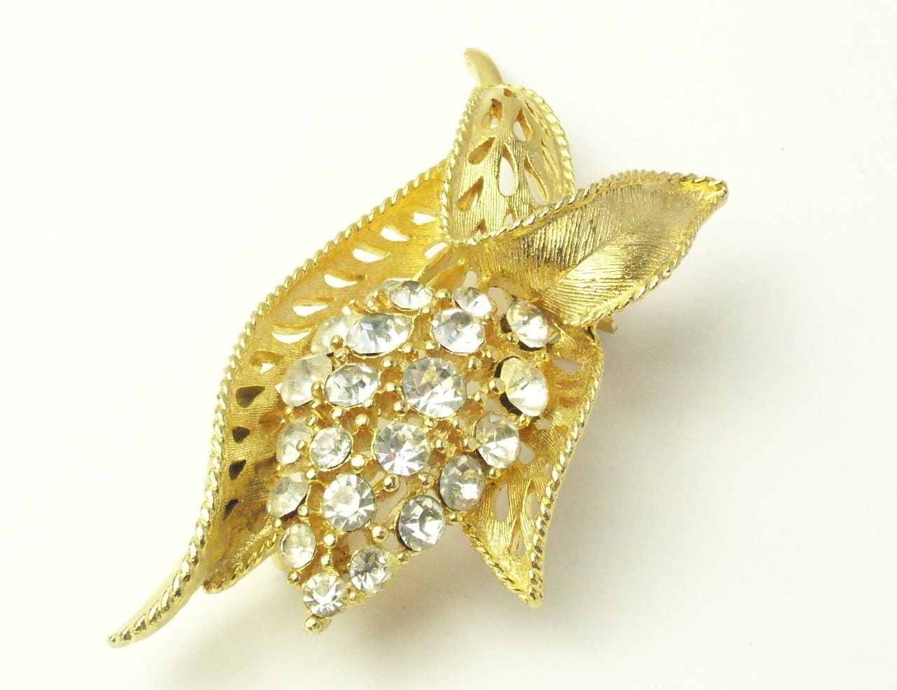 Gorgeous Vintage Lisner Large Rhinestone Flower Gold Brooch Pin Costume Jewelry on Etsy