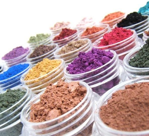 29 Eyeshadow Grab Bag - Makeup Grab Bag - Natural Cosmetics Grab Bag 12