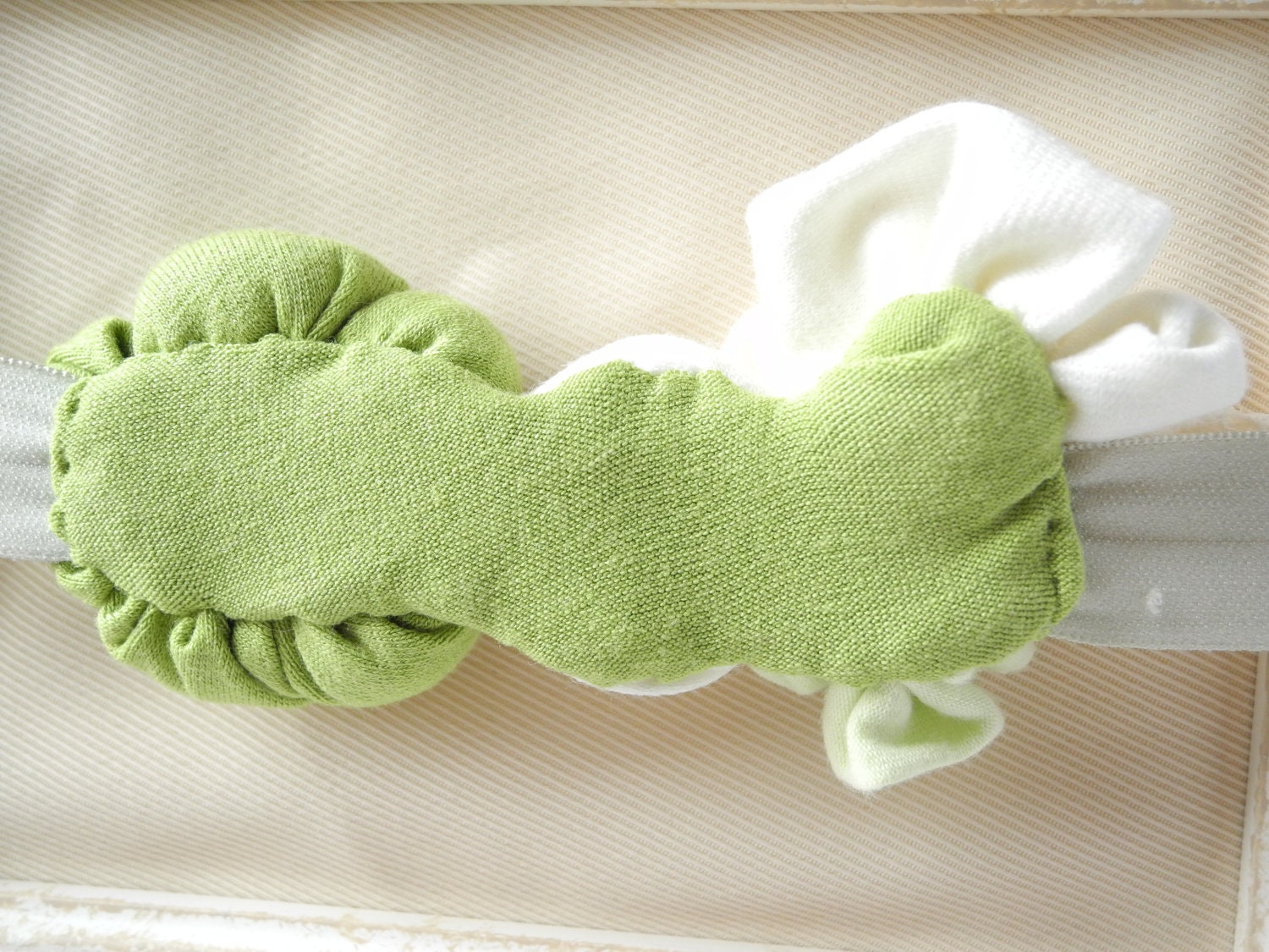 Baby headband fabric flower matching green white girl newborn baby child - handmade - ready to ship