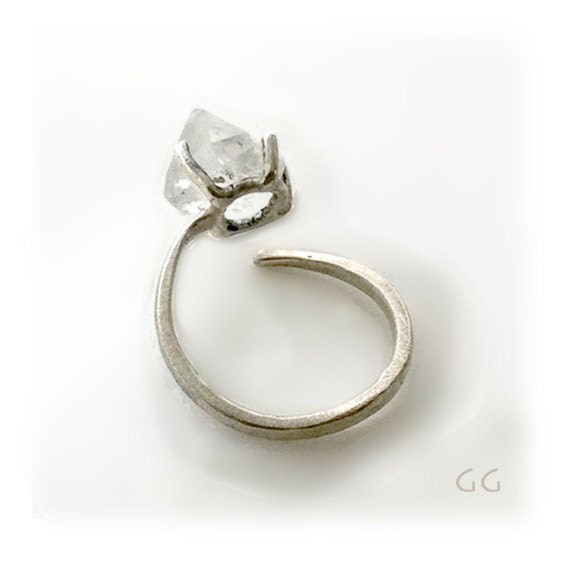 RING "Energy"  with Diamond crystal, Sterling Silver, Hammered, Forged. Handmade. Organic and Rustic in style.