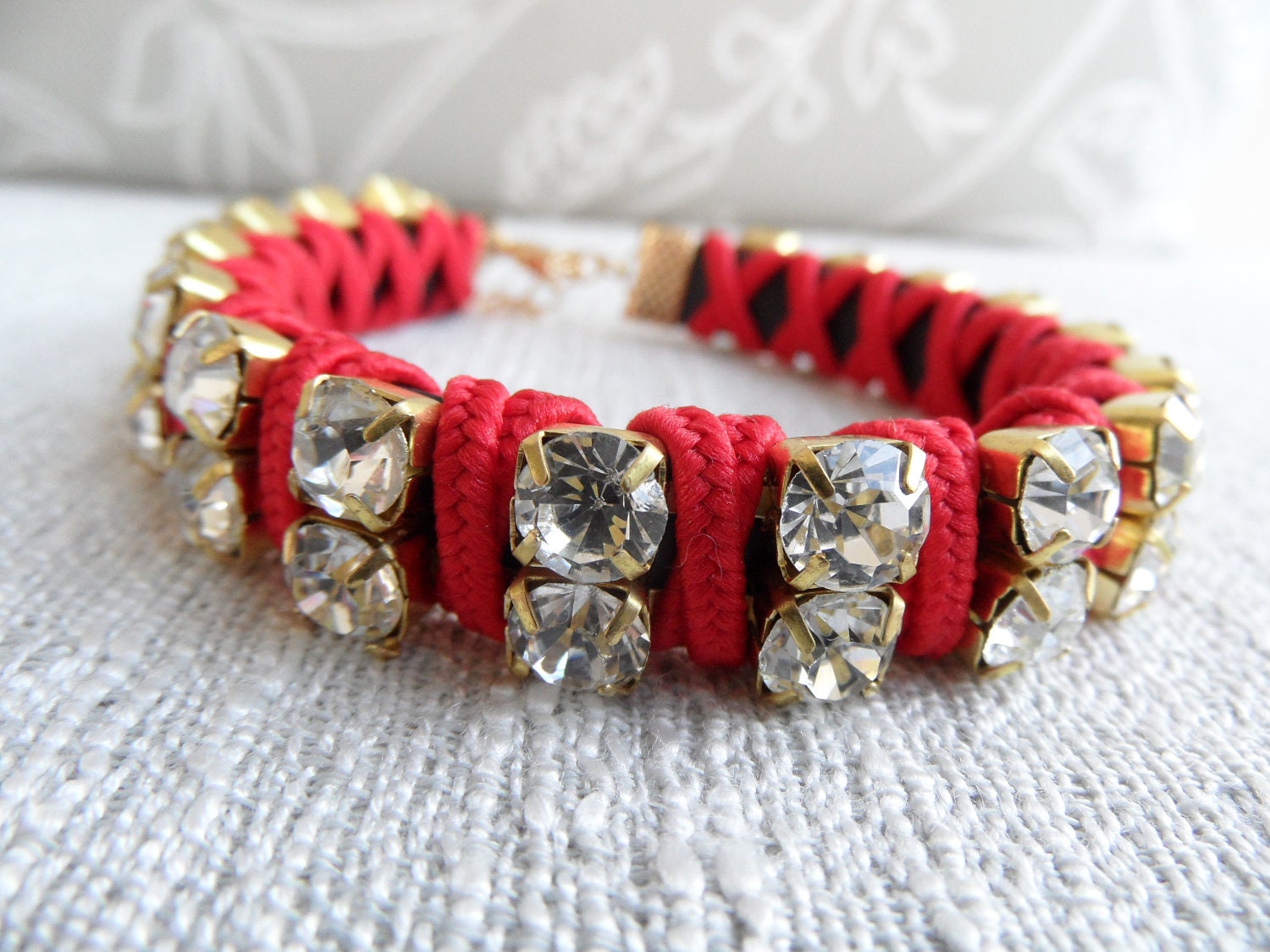 Friendship bracelet in red pink green black, rhinestone bracelets, accesories, best friend birthday, gifts for women, mother jewelry